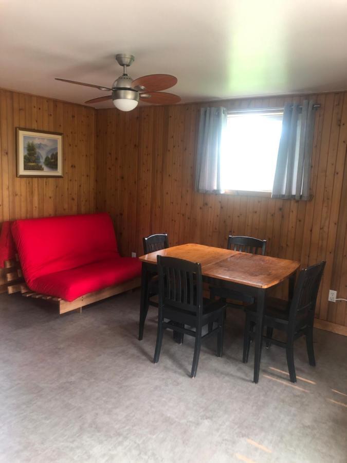 Chalets Les Chanterelles De Forillon L'Anse-au-Griffon ภายนอก รูปภาพ