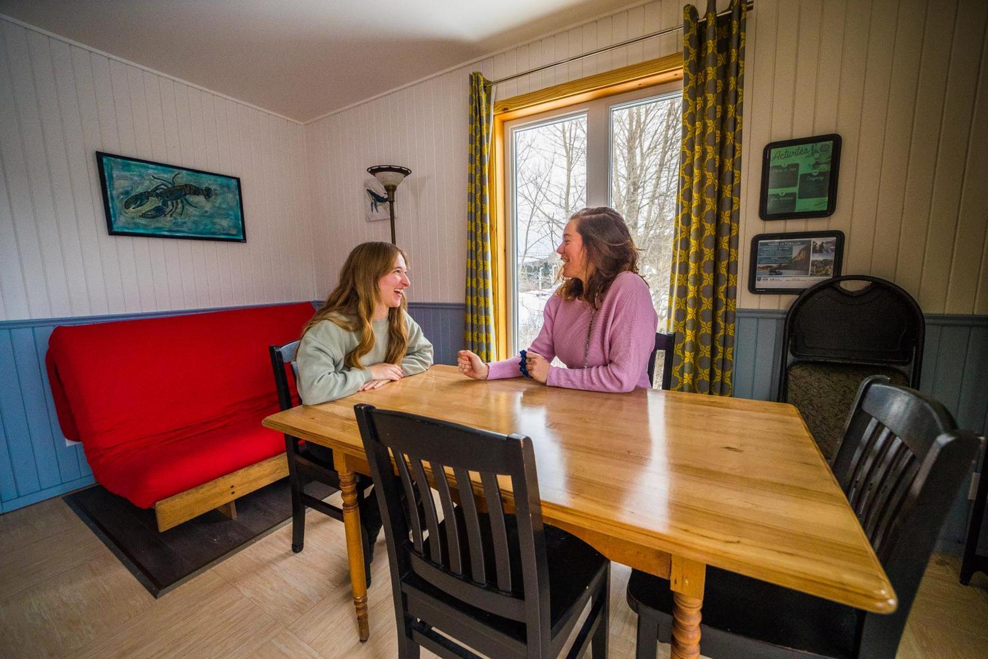 Chalets Les Chanterelles De Forillon L'Anse-au-Griffon ภายนอก รูปภาพ